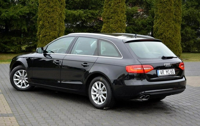 Audi A4 cena 49900 przebieg: 273512, rok produkcji 2014 z Dąbrowa Górnicza małe 407